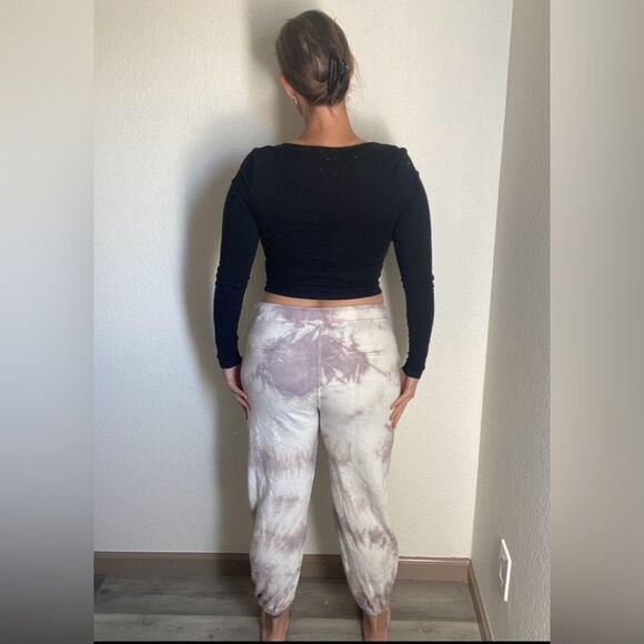 POL Tie Dye Jogger Pants Athleisure Purple White Medium Comfy - Picture 3 of 11